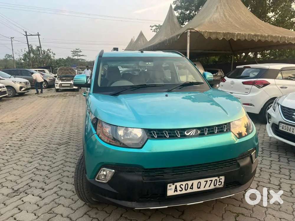 Mahindra Kuv 100 2017