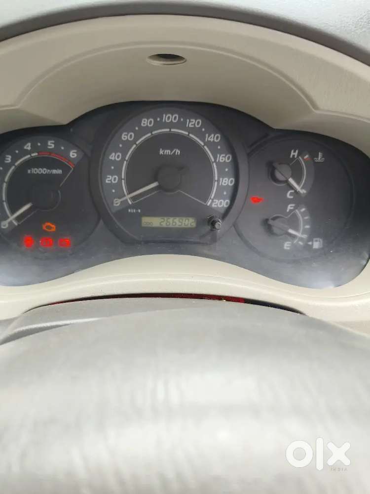 Toyota Innova 2.5 E 2010 Diesel Manual