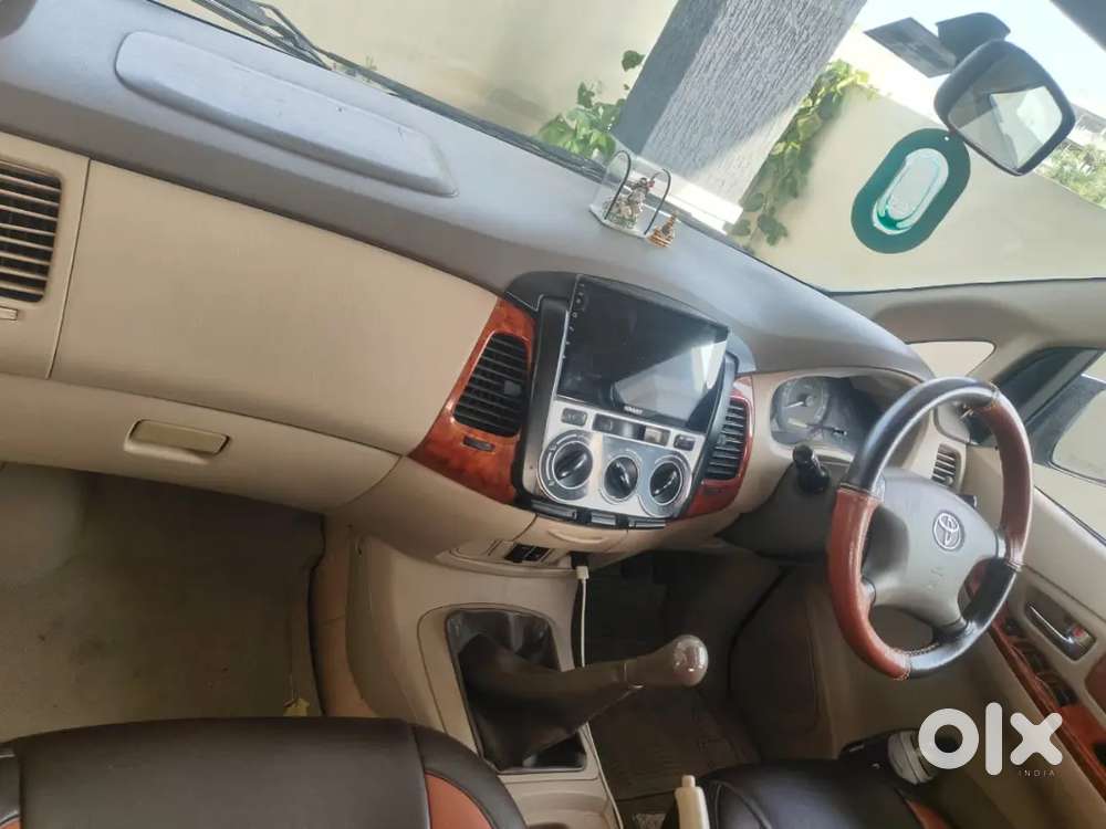 Innova.2.5v
