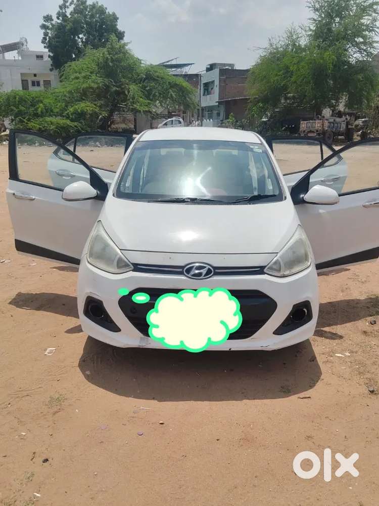 Hyundai Xcent 2015 Cng & Hybrids 100000 Km Driven