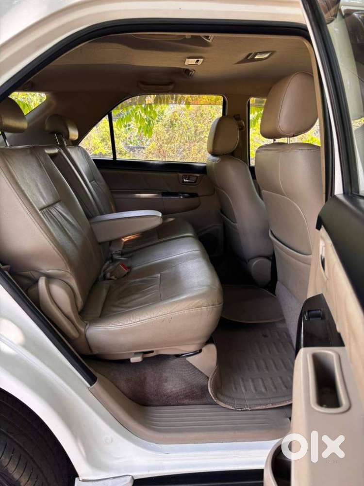 Toyota Fortuner 3.0 4x2 Automatic, 2015, Diesel