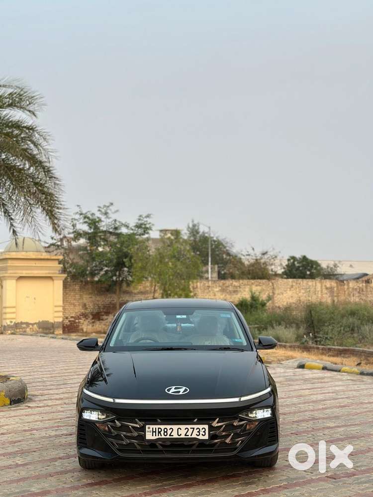Hyundai Verna 1.5 Sx (o) Vtvt, 2023, Petrol