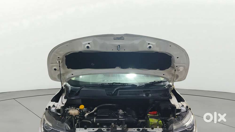 Renault Triber 1.0 Rxe, 2020, Petrol