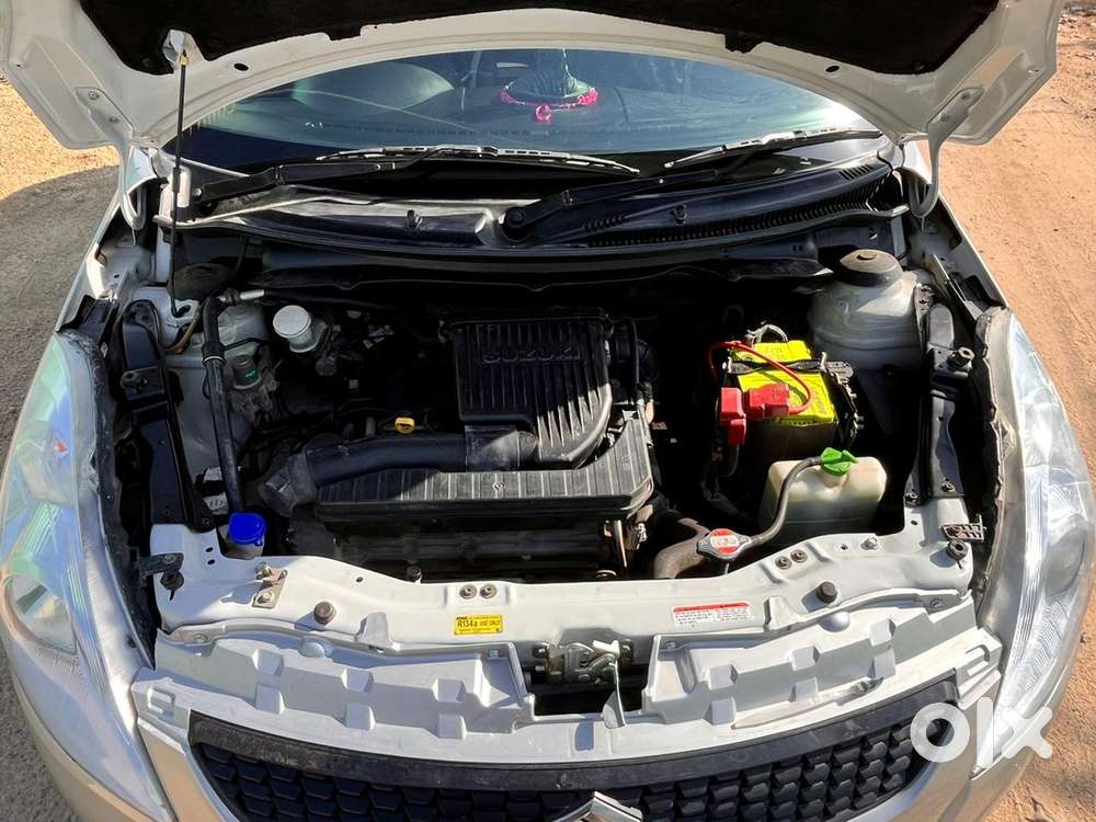 Maruti Suzuki Swift Vxi 2013 Petrol Well Maintained