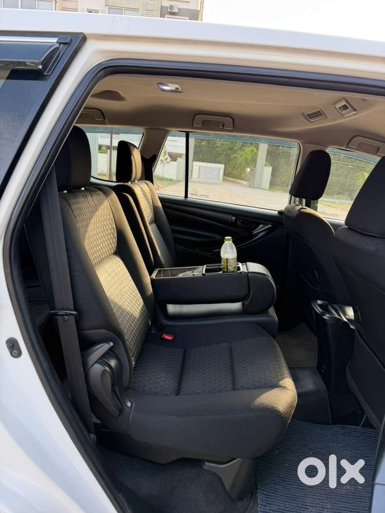 Toyota Innova Crysta 2017 Diesel 310000 Km Driven