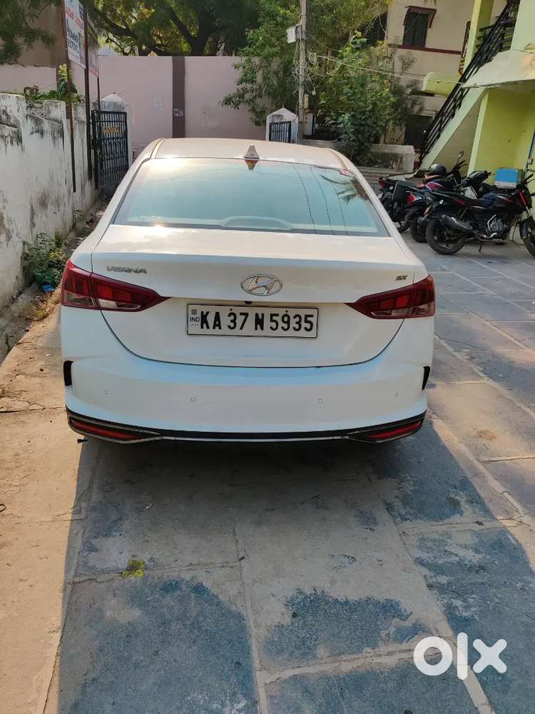 Hyundai Verna Petrol 2021