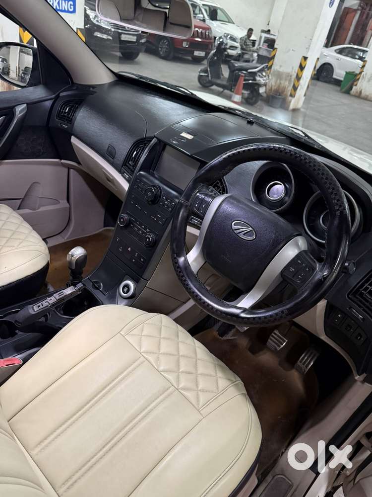 Mahindra Xuv500 2.2 W10 Sportz Edition Mt, 2017, Diesel