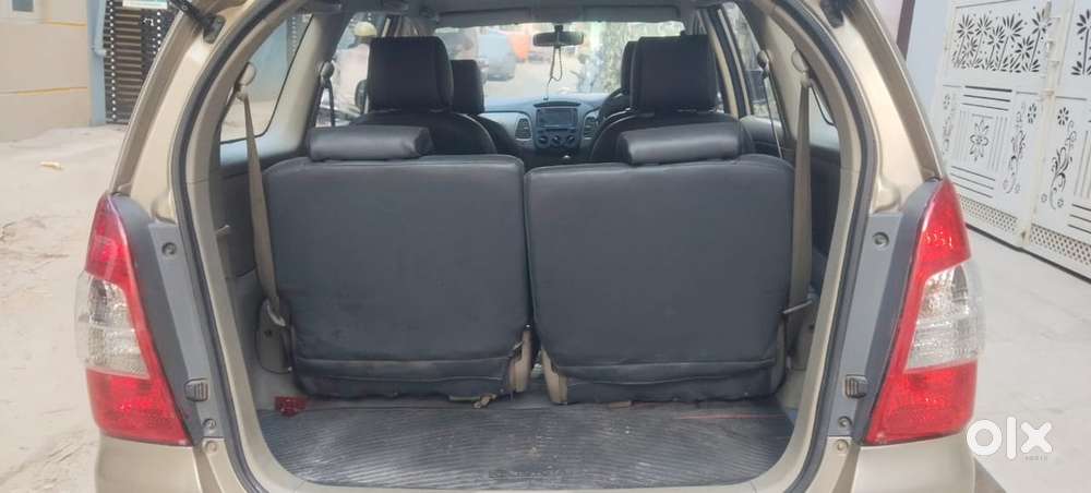 Toyota Innova Diesel 2011