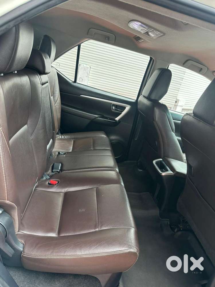 Toyota Fortuner 4x2 At 2.8 Diesel, 2018, Diesel