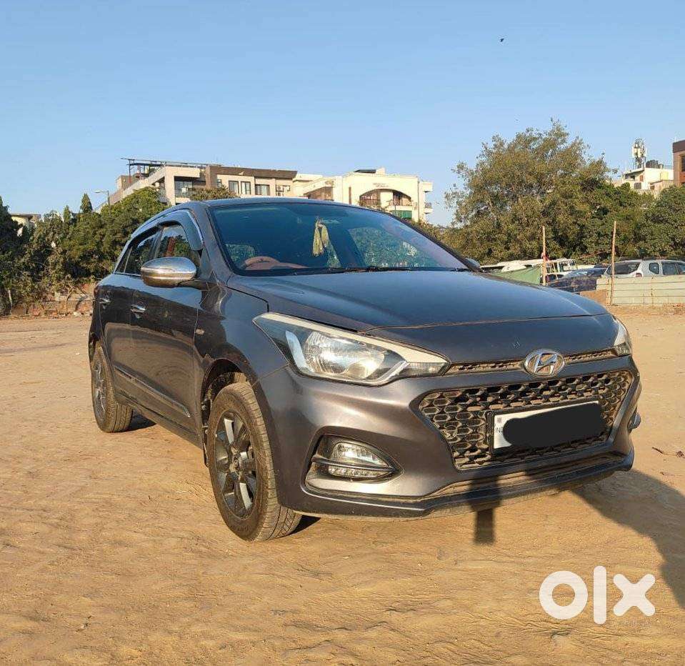 Hyundai I20 Asta 1.4 At Vtvt, 2018, Petrol