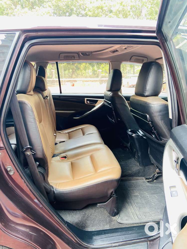 Toyota Innova Crysta 2.4 V, 2017, Diesel