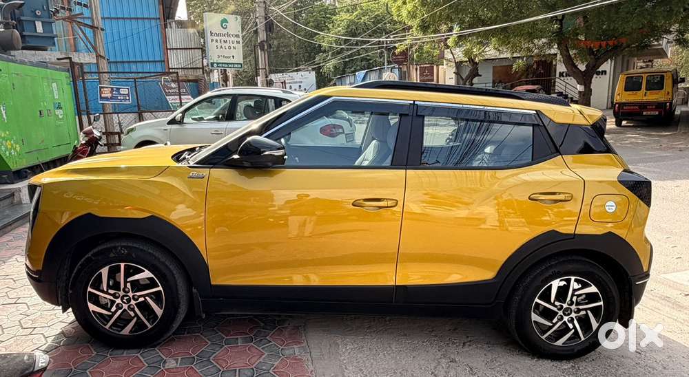 Mahindra Xuv 3xo Petrol Auto 2024