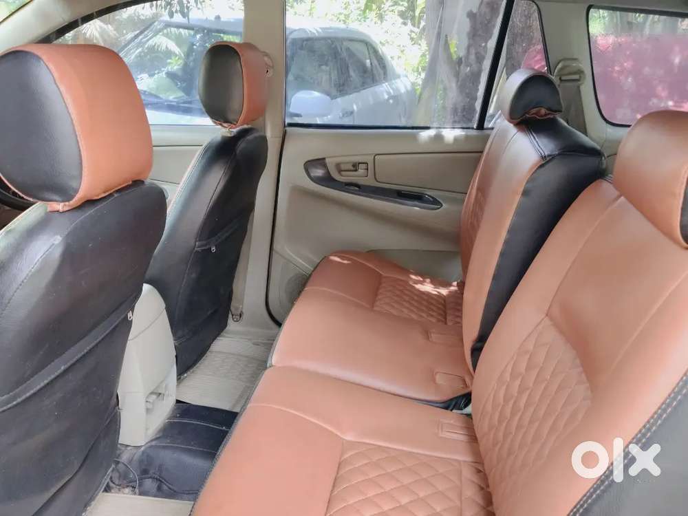 Toyota Innova 2.5 G1 2010