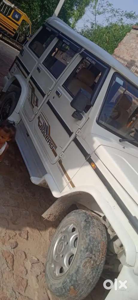Mahindra Bolero 2015 Diesel Well Maintained