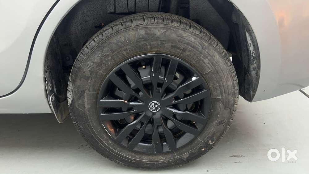 Maruti Suzuki Dzire 1.2 Vxi, 2020, Petrol