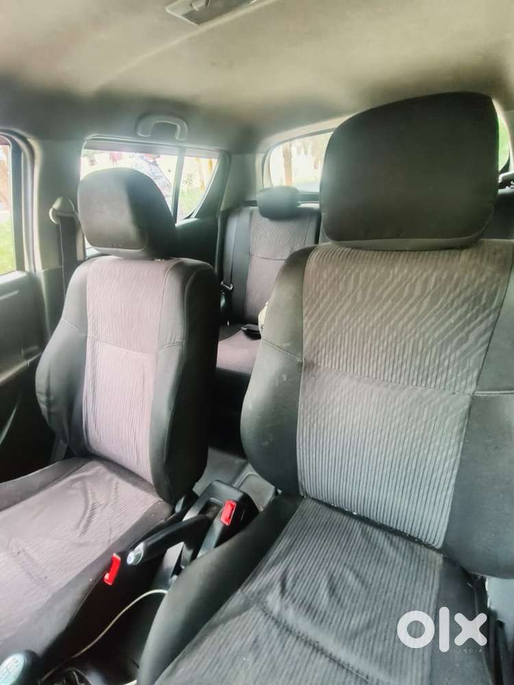 Maruti Suzuki Swift 2016