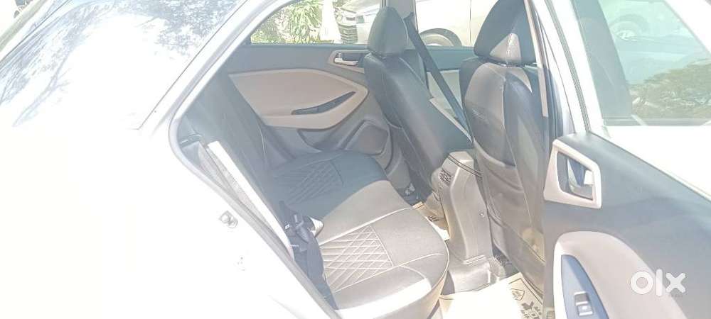 Hyundai I20 Petrol Cvt Asta, 2018, Petrol