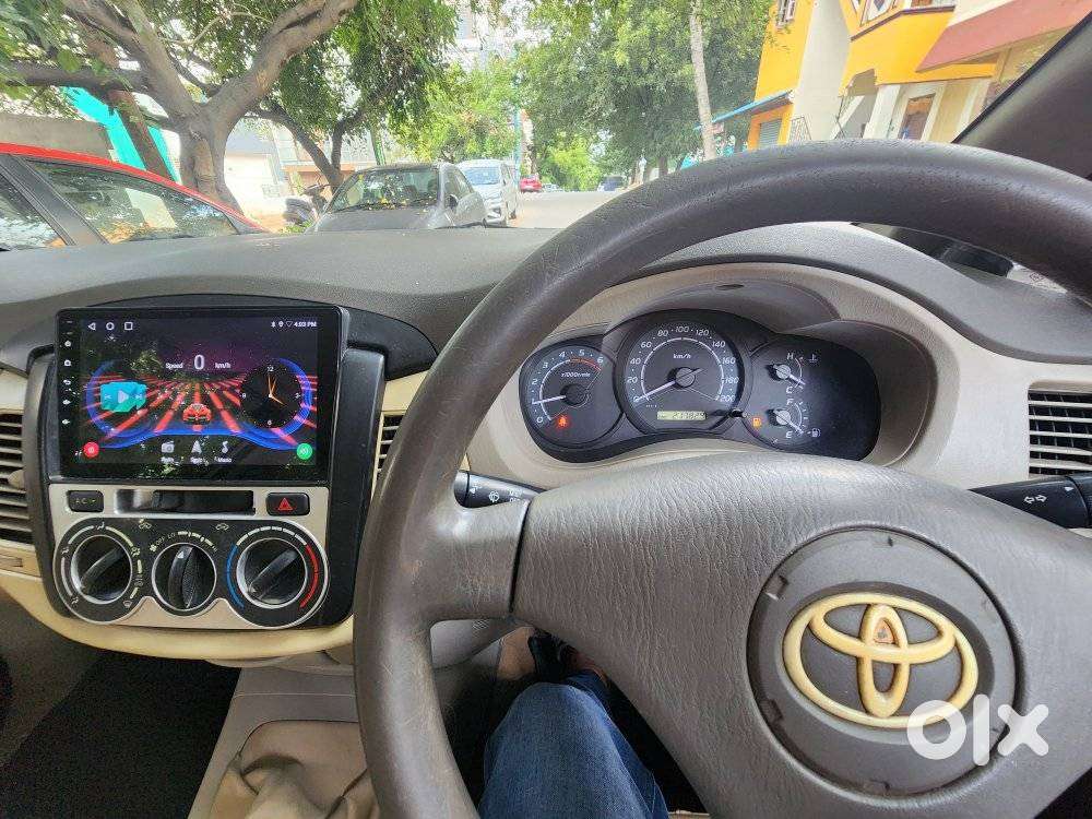 Toyota Innova 2.0 Gx 8 Seater Bs Iv, 2011, Diesel