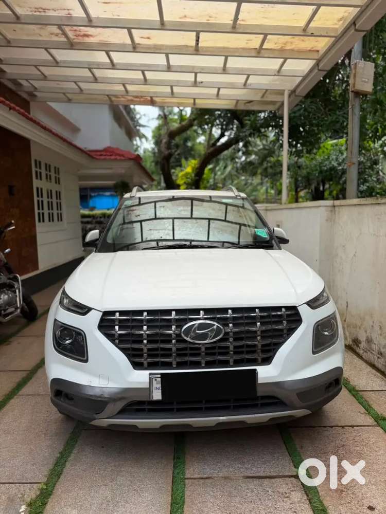 Hyundai Venue 2020 Diesel Manual