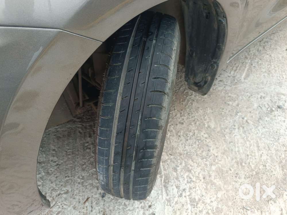 Maruti Suzuki Dzire 1.2 Vxi Amt, 2019, Petrol