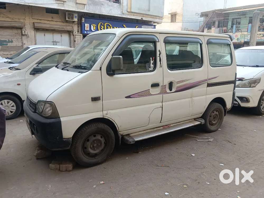 Maruti Suzuki Eeco 2016