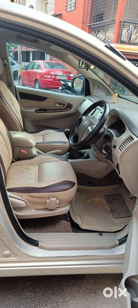 Toyota Innova 2.5 V 7 Str, 2013, Diesel