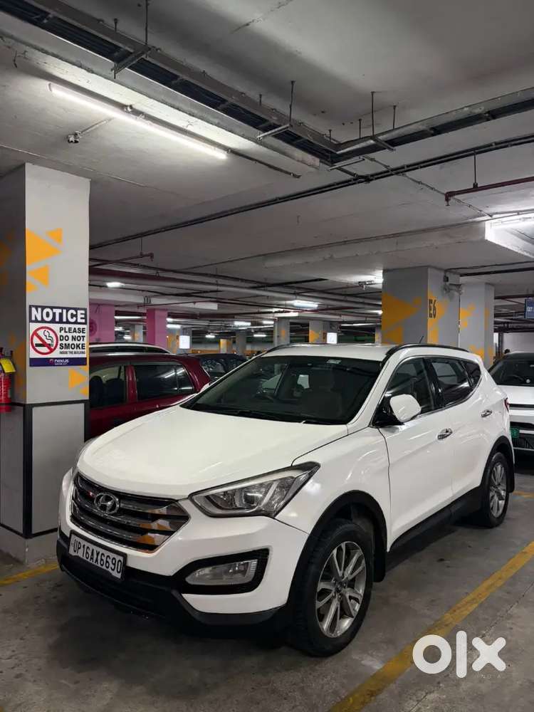 Hyundai Santafe Automatic 2015 Model