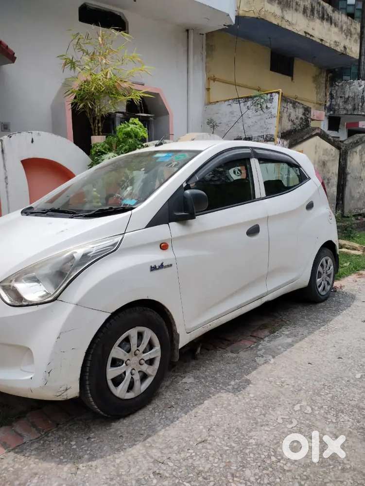 Hyundai Eon Magna+ 2012 Petrol Manual