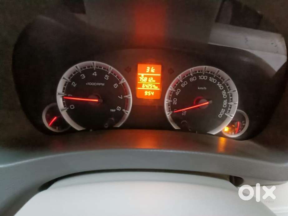 Maruti Suzuki Ertiga Zxi Plus Petrol, 2015, Petrol