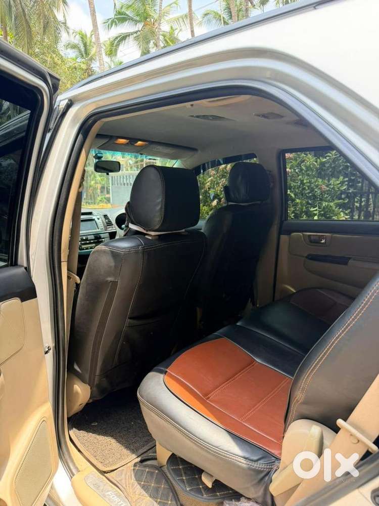 Toyota Fortuner 2014 Diesel 4*2 Silver