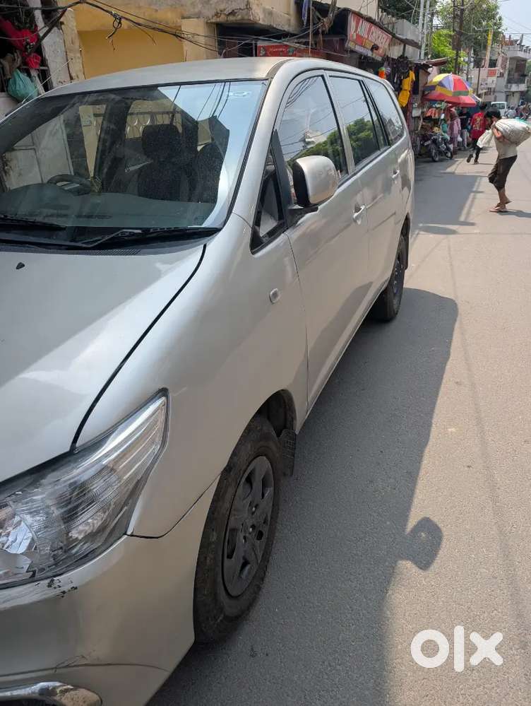 Toyota Innova 2012 1st Owner
