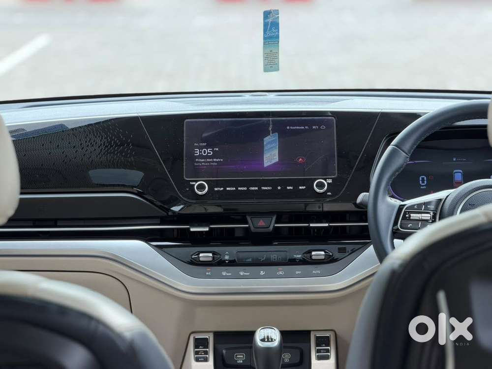 Kia Carens 1.5 Luxury Plus Turbo 7 Str, 2022, Petrol