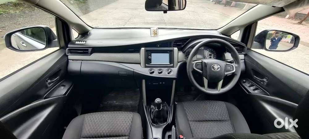 Toyota Innova Crysta 2.4 G Mt 7 Str, 2016, Diesel