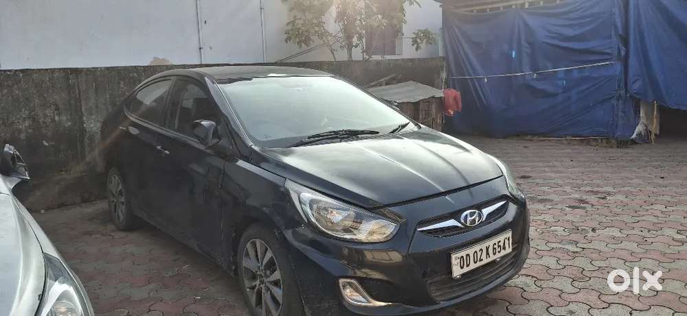 Hyundai Verna 2013