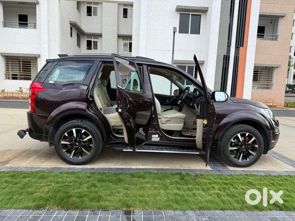 Mahindra Xuv500 Diesel W6 2017