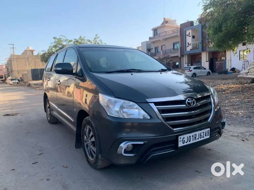 Toyota Innova 2.5 Vx 2015
