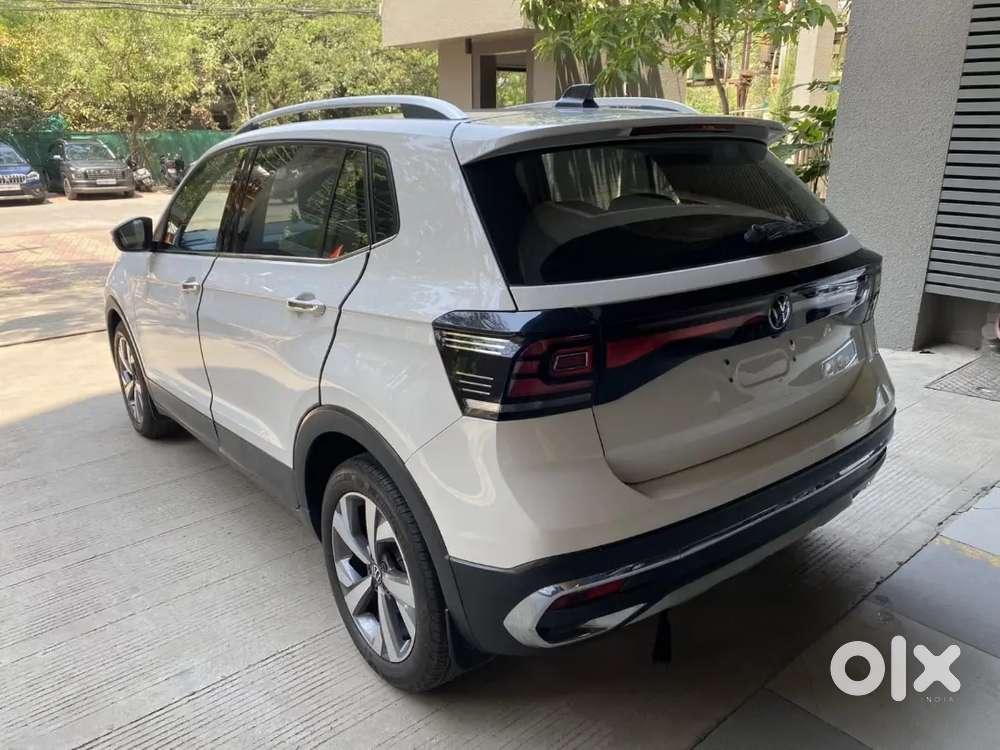 Volkswagen Taigun 1.0 Petrol Automatic 2022