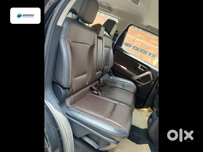 Mahindra Scorpio-n 2.0 Z8 L Petrol At 7 Str, 2022, Petrol