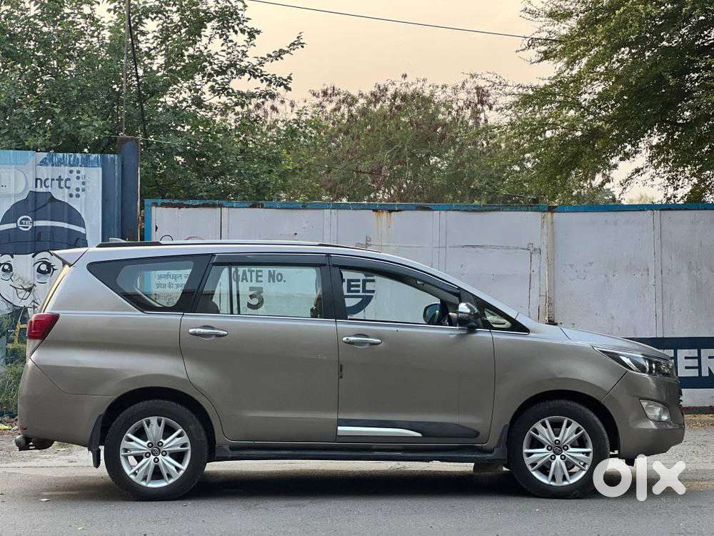 Toyota Innova Crysta 2.4 Z 7 Str, 2018, Diesel