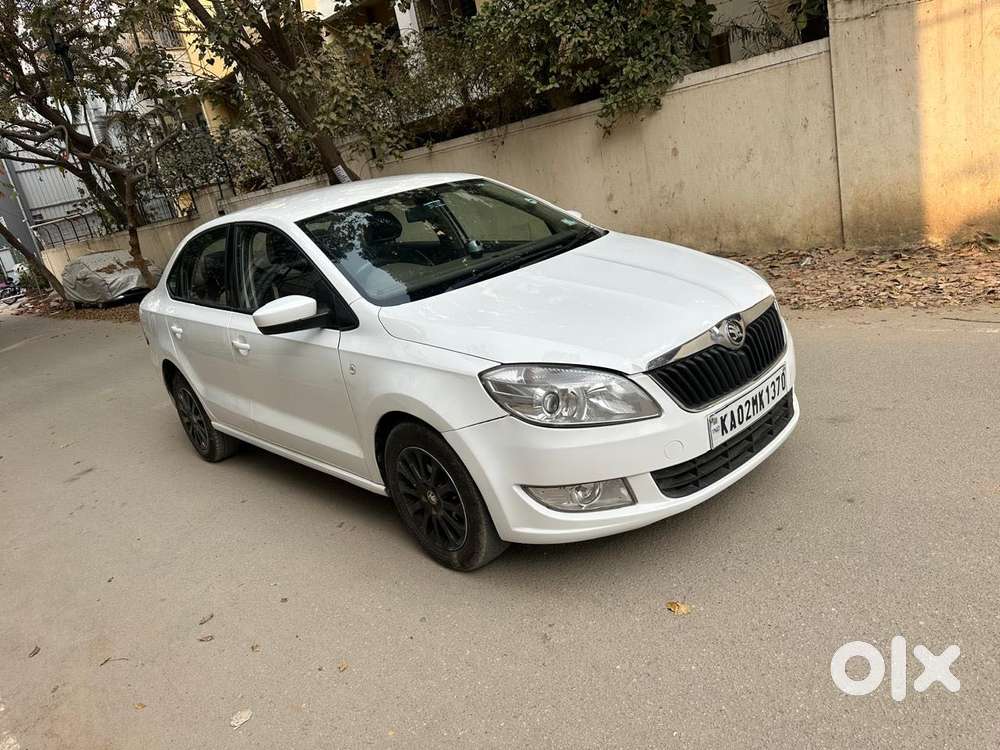 Skoda Rapid 1.5 Tdi At Elegance, 2015, Diesel