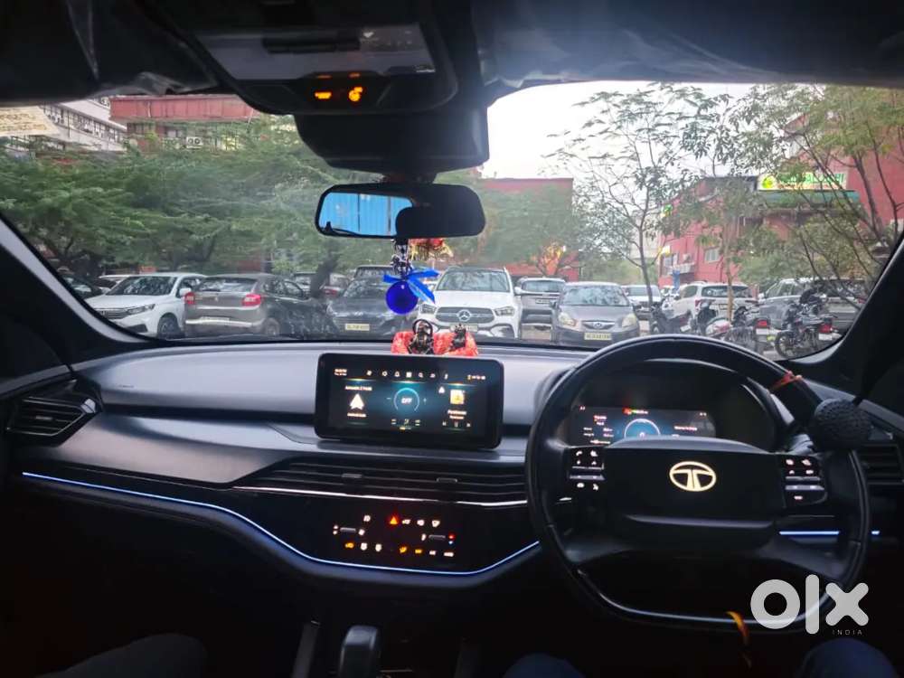 Tata Harrier Adventure Plus Dark Edition