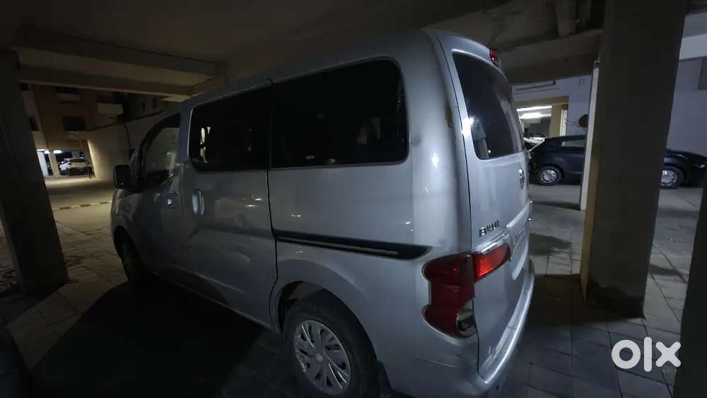 Nissan Evalia 2013 Diesel Well Maintained