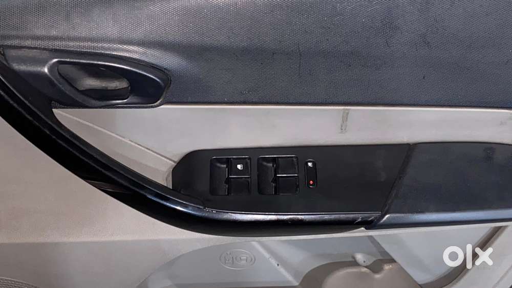 Tata Tiago 1.05 Revotorq Xt, 2018, Petrol