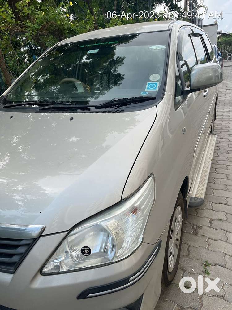 Toyota Innova 2013 Diesel 106000 Km Driven