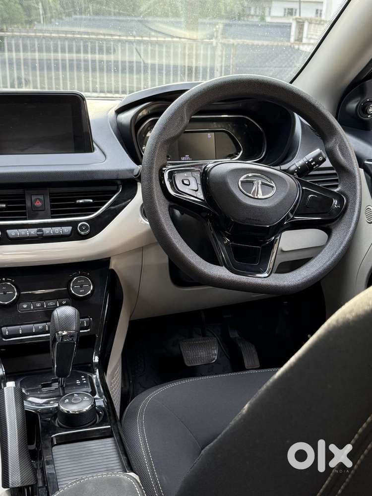 Tata Nexon 1.5 Revotorq Xza Plus Premium Dual Tone, 2020, Diesel