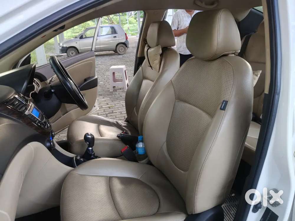 Hyundai New Verna 2013 Manual