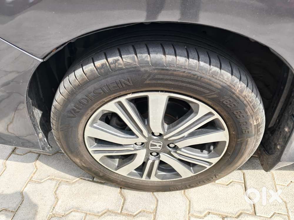 Honda City I-vtec V, 2017, Petrol