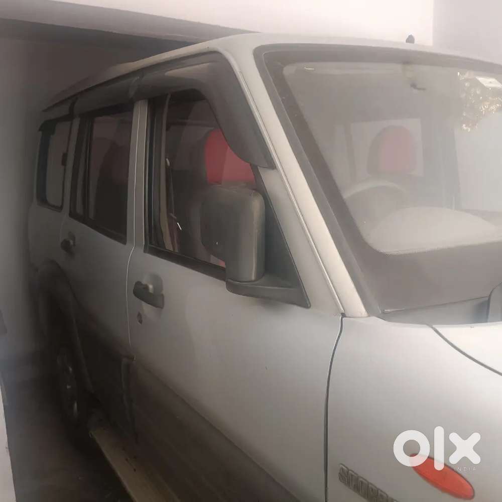 Mahindra Scorpio 1st Model