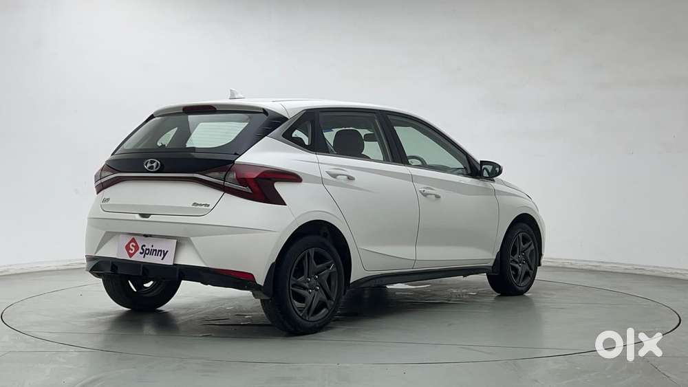 Hyundai I20 Sportz 1.2 Ivt, 2023, Petrol
