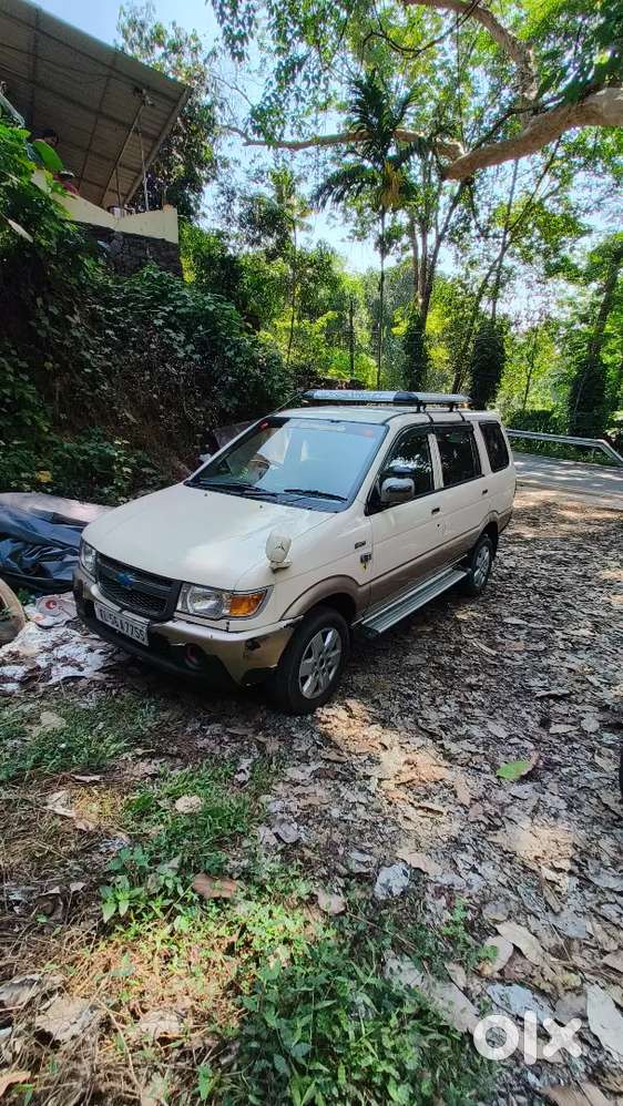 Chevrolet Tavera Neo 2 Good Condition